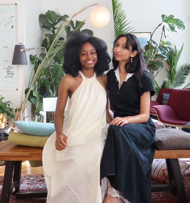 Photo of founders Naama and Manya